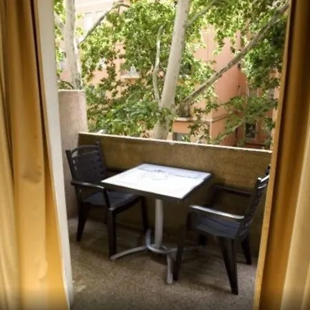 Vernisa Hotel