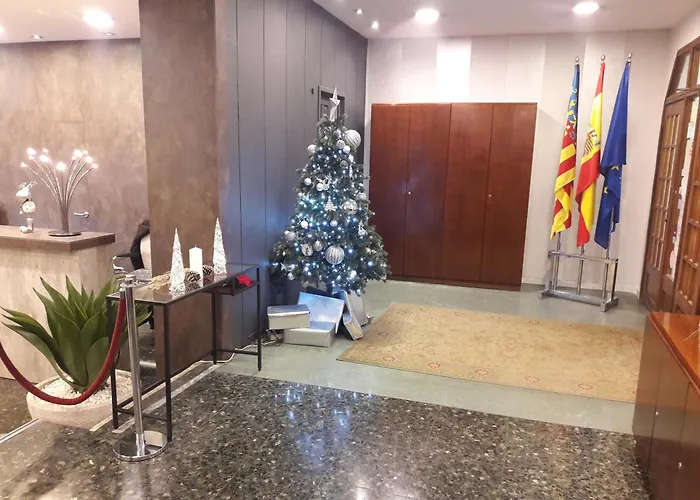 维尼萨酒店 2*
