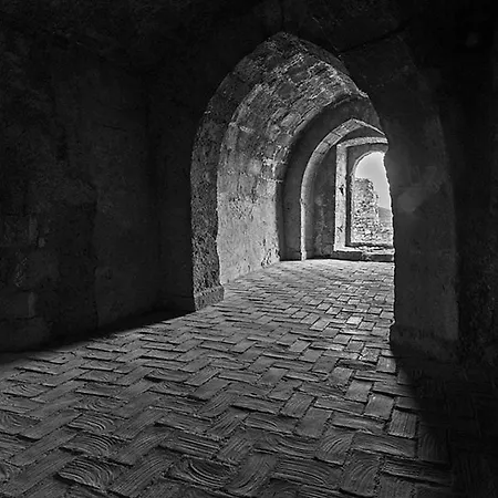 Vernisa Hotell Xàtiva