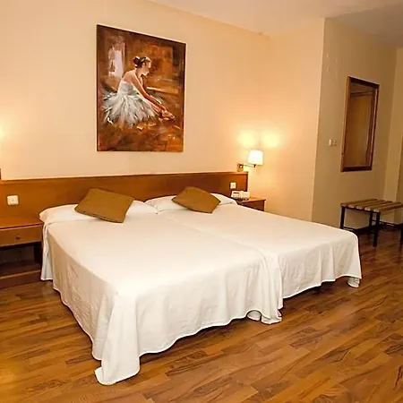 Vernisa Hotel