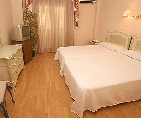 Otel Vernisa
